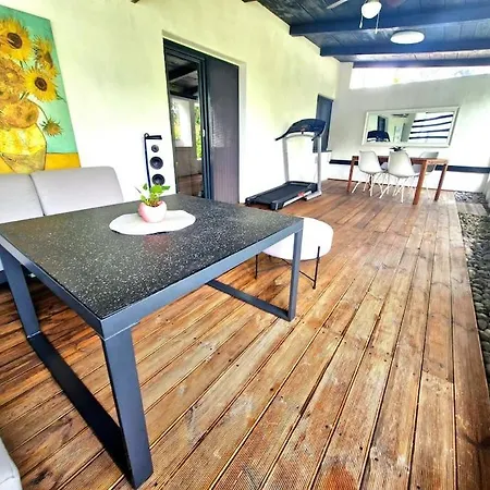 דירה Modern Mediterranean-style 120 M2, Private Parking Free